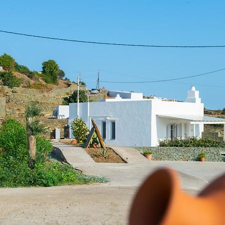 Villa Grey House à Exámbela Extérieur photo