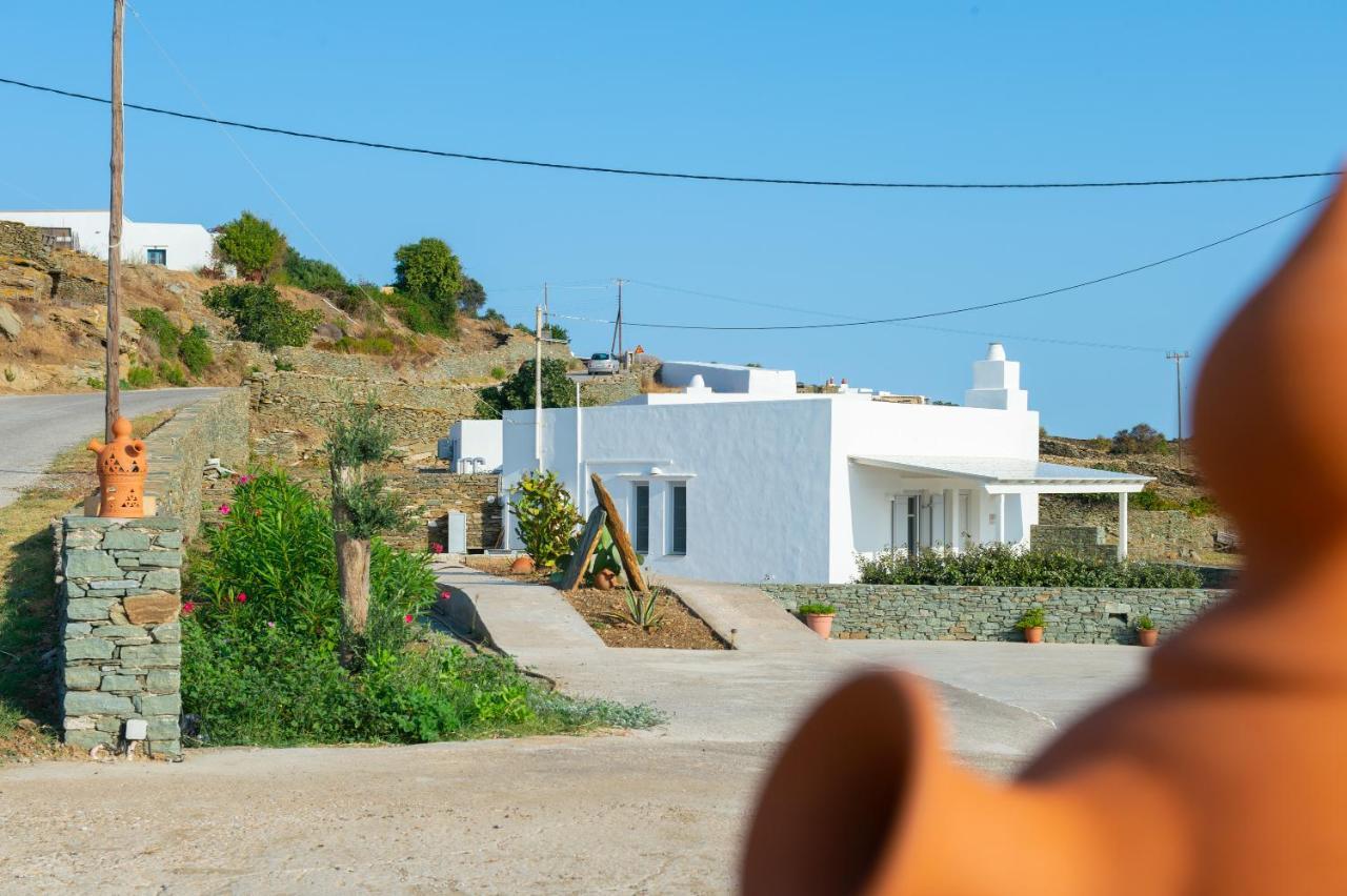 Villa Grey House à Exámbela Extérieur photo