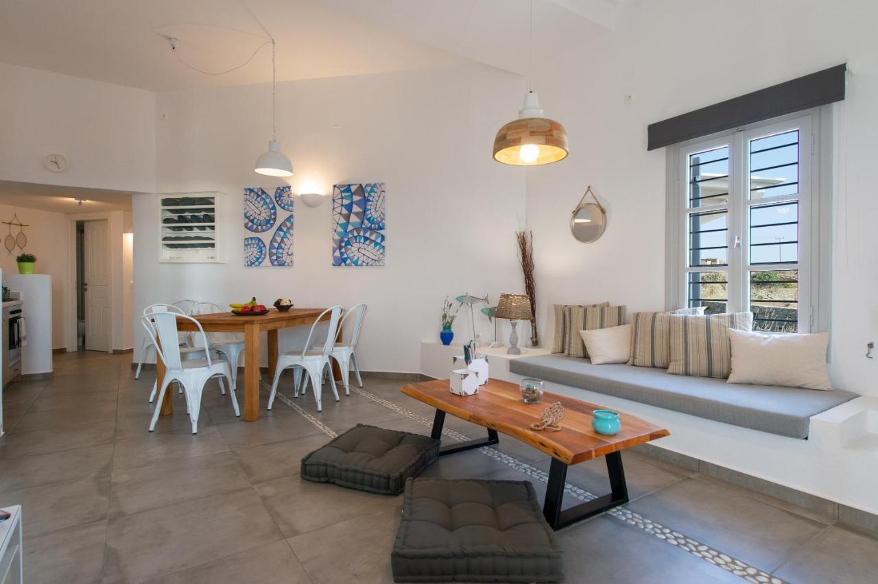 Villa Grey House à Exámbela Extérieur photo